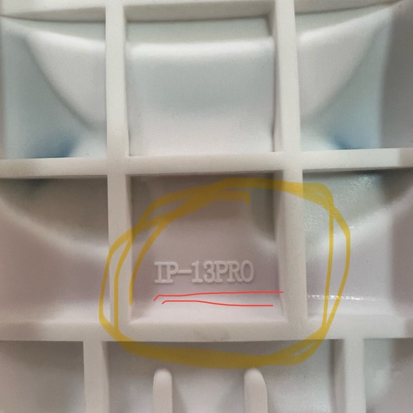 Hello Kitty IPhone 13 Pro Case - Picture 4 of 4